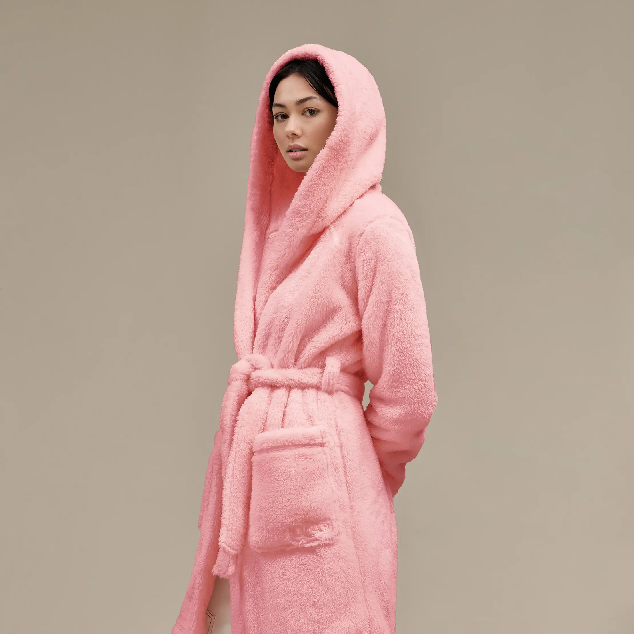 Aarti Robe | UGG